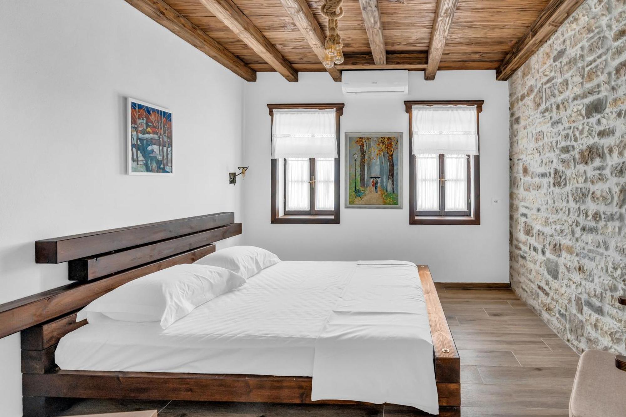 Hotel Bohem Berat Zewnętrze zdjęcie