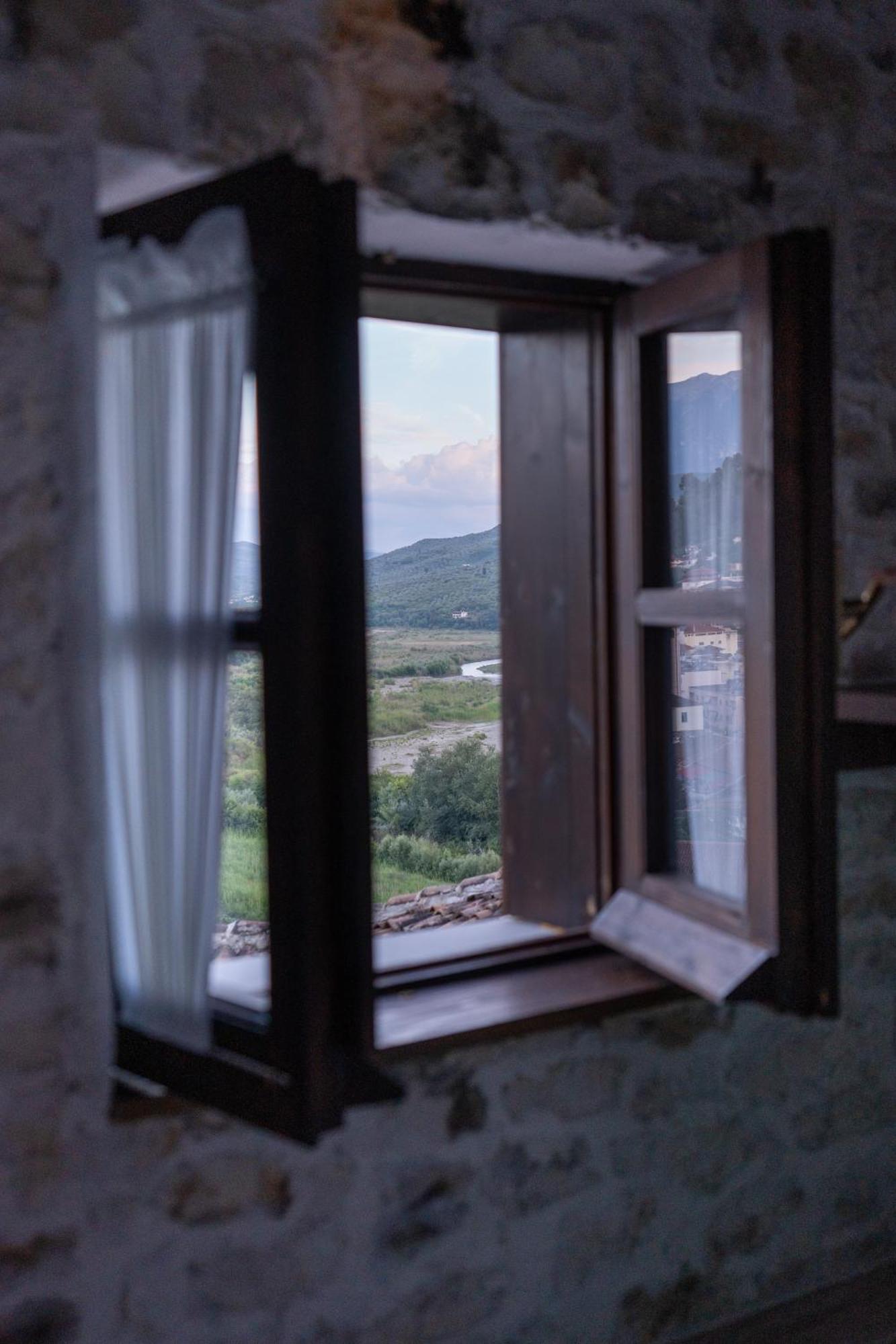 Hotel Bohem Berat Zewnętrze zdjęcie