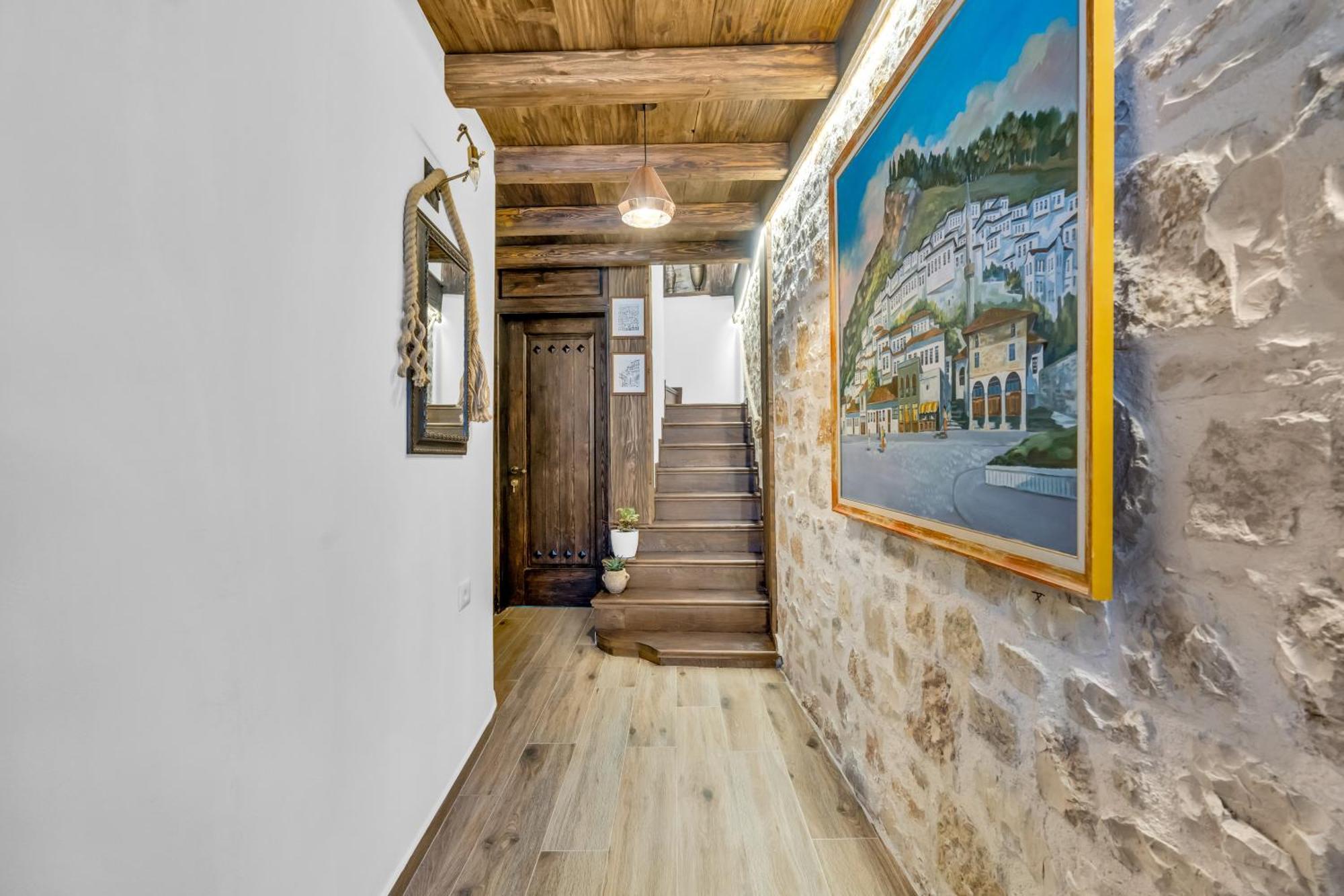 Hotel Bohem Berat Zewnętrze zdjęcie