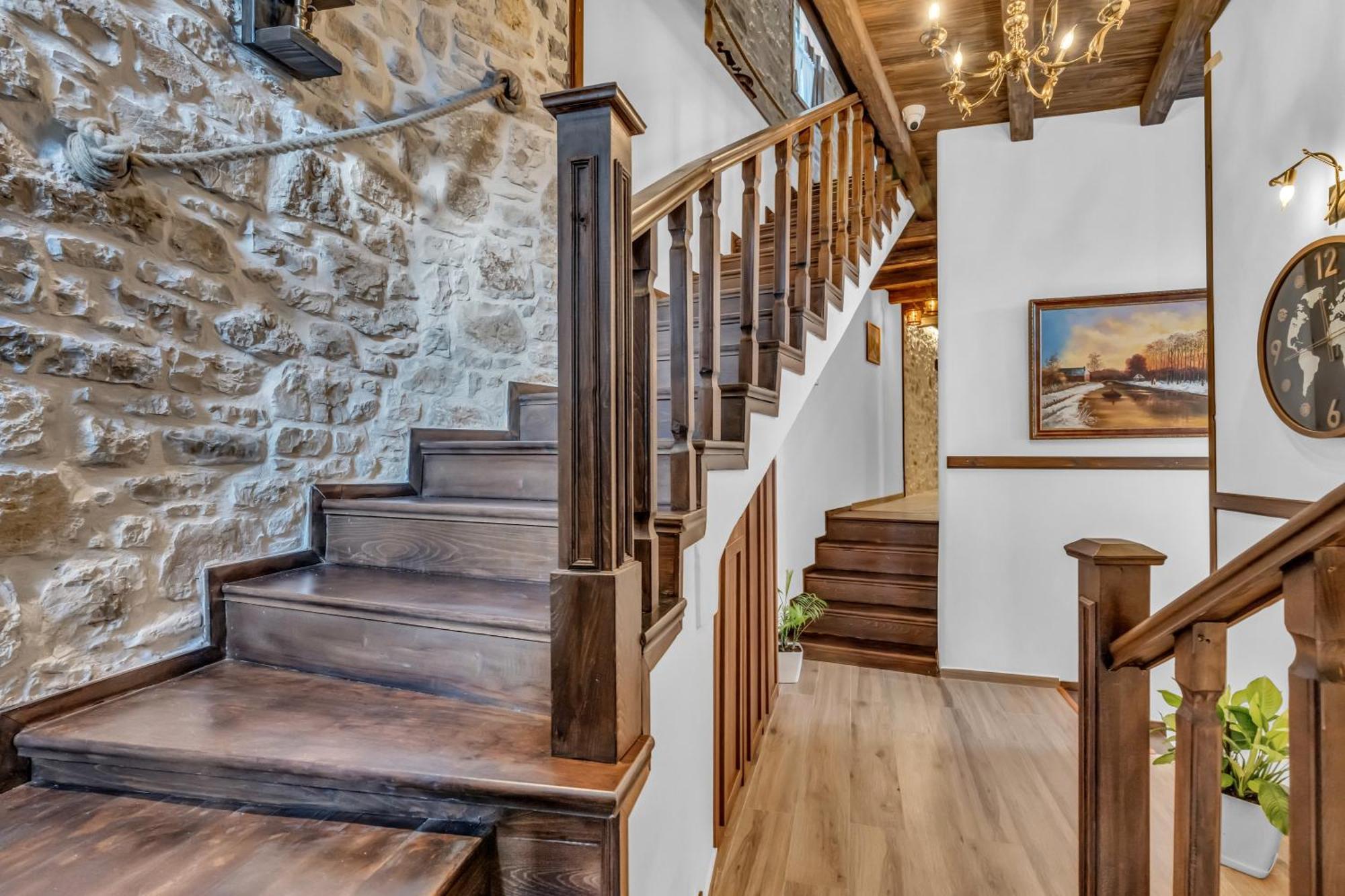 Hotel Bohem Berat Zewnętrze zdjęcie